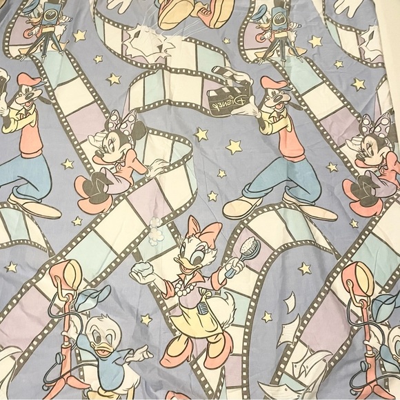 Vintage Mickey Mouse and Friends Twin Flat Sheet Hollywood Film Goofy Minnie - Picture 10 of 16
